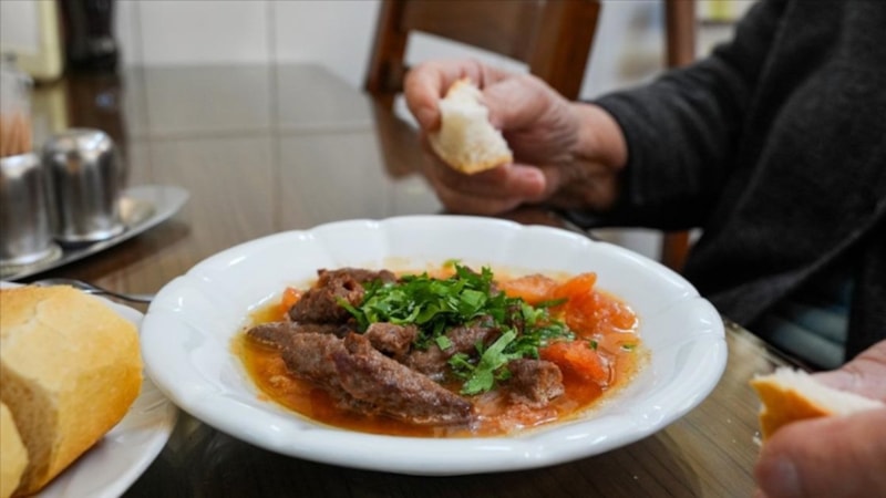 İzmir'in Tire şiş köftesi, 'en iyi kıyma yemeği' seçildi