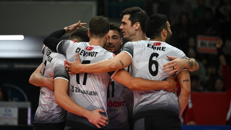 Ziraat Bankkart, Arkas Spor'u mağlup etti