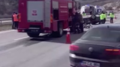 Akyurt'ta iki otomobil çarpıştı: 1 ölü