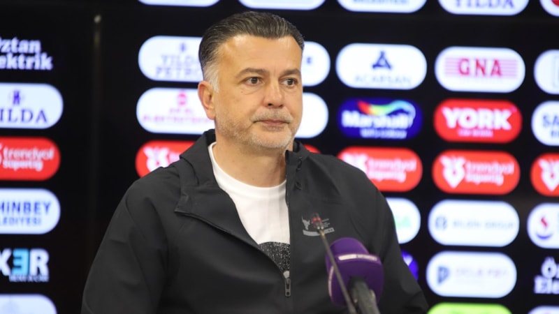 Murat Şahin: İkinci yarıdaki oyunla maçı kaybetmeyi hak ettik