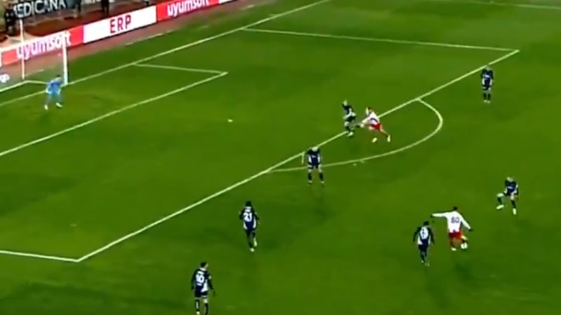 Efkan Bekiroğlu'ndan Fenerbahçe'ye harika gol