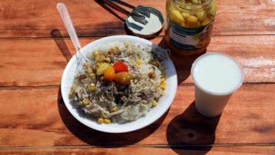 Sakarya'da 17 kişi mevlitte yediği tavuk pilavdan zehirlendi