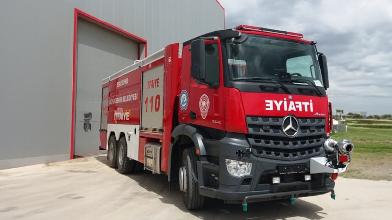 Kimsenin aklına gelmez! İtfaiye araçlarının kırmızı olmasının nedeni bakın neymiş…