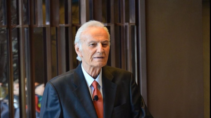 Yeşilçam'ın yıldız ismi Ediz Hun ilk kez açıkladı: 