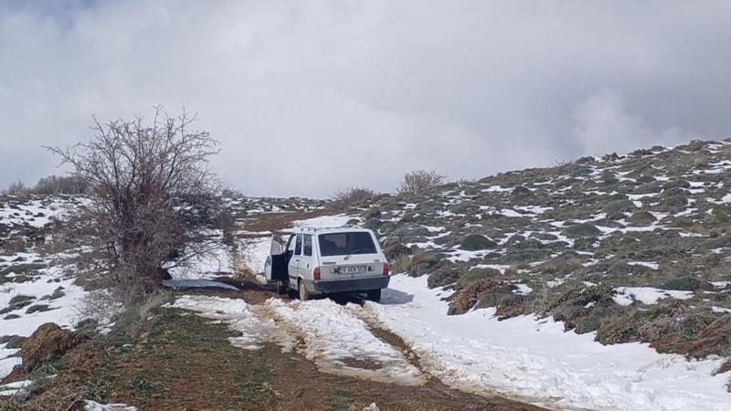 Çorum'da dur ihtarına uymayan ehlyetsiz sürücü, ormanlık alanda yakalandı