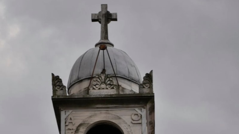 Almanya'daki başpiskoposlukta 1945'ten beri en az 226 çocuk istismara uğradı