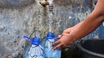 Etiyopya'da içtikleri su yüzünden hasta oldular