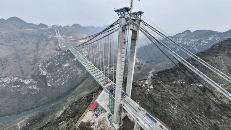 Çin'de dünyanın en yüksek köprüsü açılıyor: Kirişleri 3 Eyfel Kulesi’ne eş değer