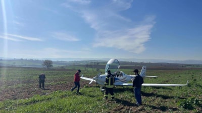 Bursa'da arızalanan eğitim uçağı zorunlu iniş yaptı