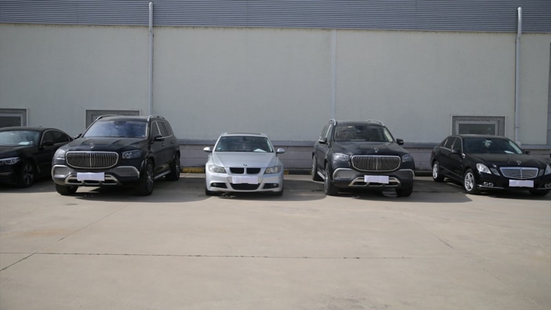 Sahte emeklilik belgesiyle araç ticaretine darbe