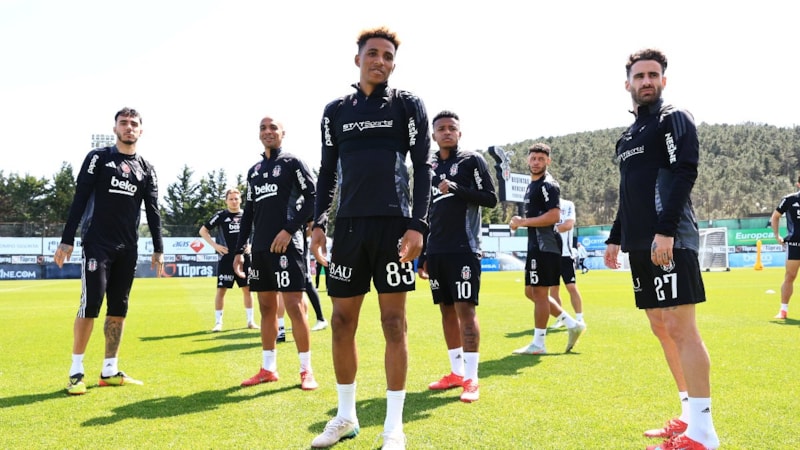 Beşiktaş kondisyon ve taktik çalışması yaptı