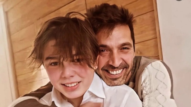 Farklı milli takımları tercih eden baba-oğullar