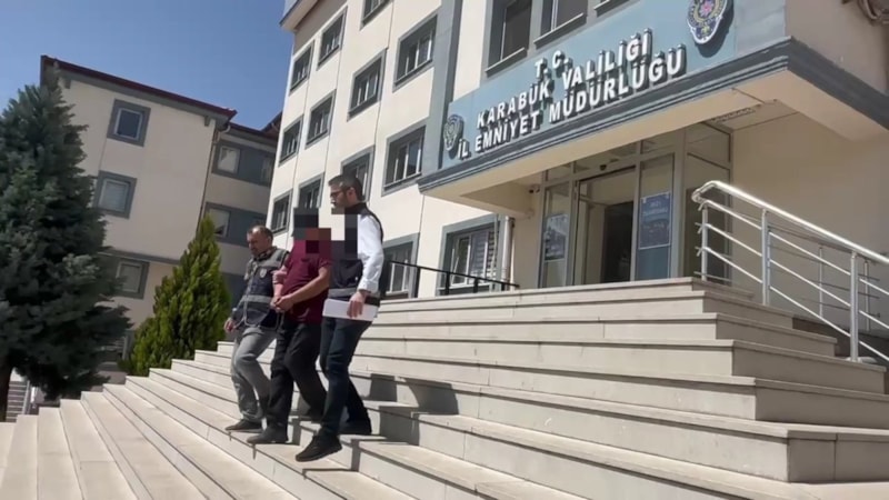 Karabük'te cezaevi firarisi sahte kimlikle yakalandı