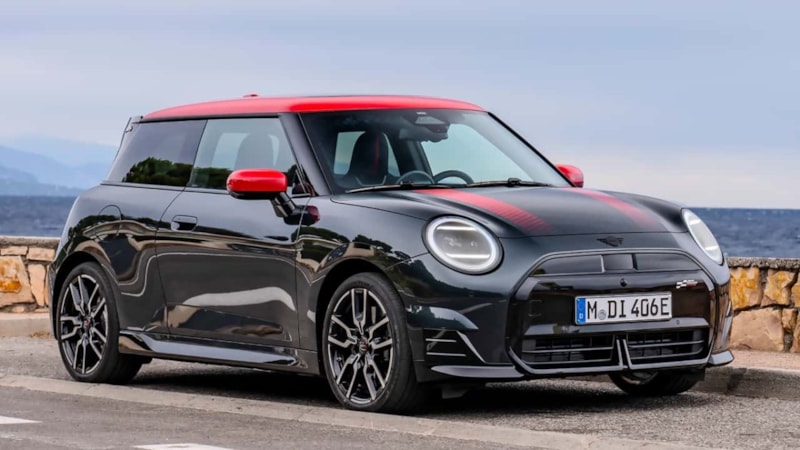 MINI, 2030'da elektriğe geçiş planını erteleme kararı aldı