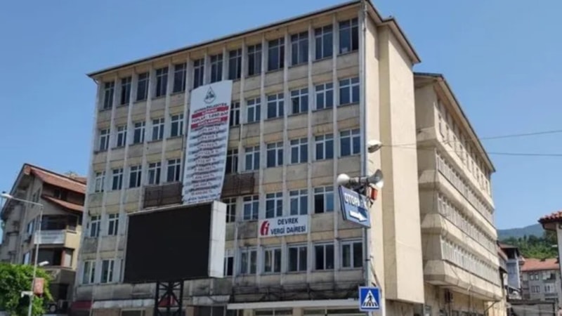 Zonguldak'ın CHP'li Devrek Belediyesi'ne 'usulsüzlük' soruşturması: 8 gözaltı