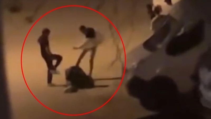 Bursa'da 4 kişi tarafından saldırıya uğradı