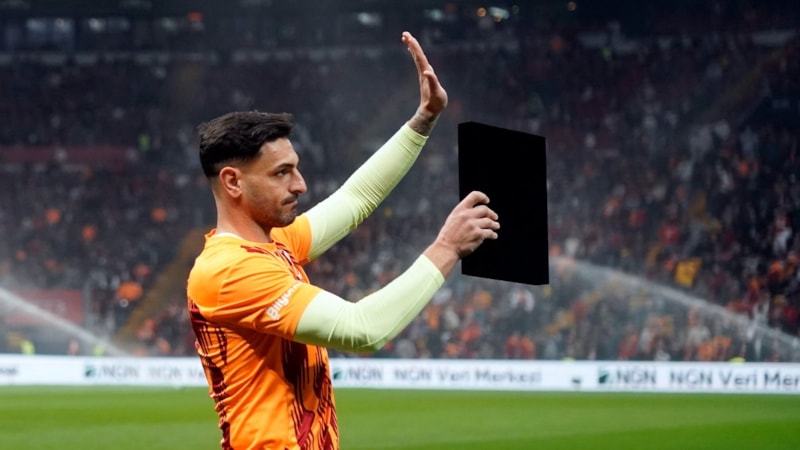 Günay Güvenç, Fair Play ve Sosyal Sorumluluk Ödülü'nü aldı