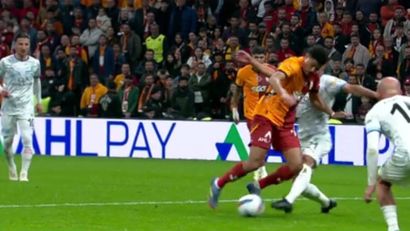 Eski hakemler yorumladı! Galatasaray'ın penaltı iptali doğru mu?