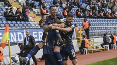 Kasımpaşa, Sivasspor'u üç golle geçti