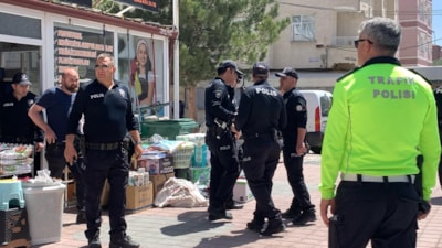 Karaman'da hamile eşini bıçakla rehin aldı