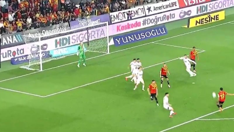 İsmail Köybaşı'ndan eski takıma Beşiktaş'a şık gol!