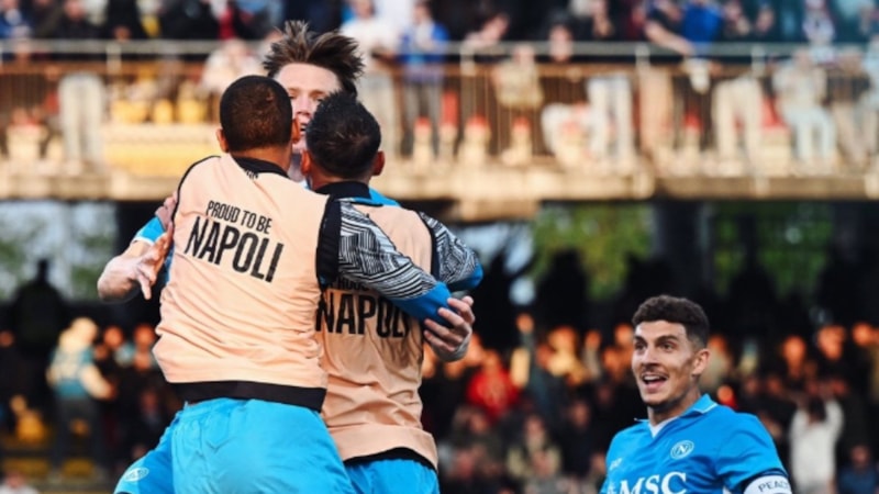 Napoli, Monza karşısında hata yapmadı