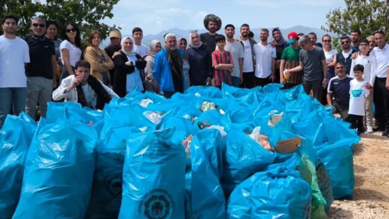 Diyarbakır'da doğada çöp toplama seferberliği