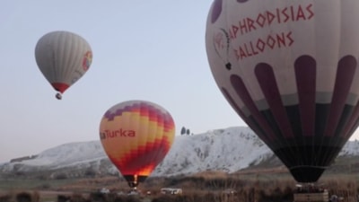 Denizli'de turizm sıcak hava balonlarıyla 'yükseliyor'