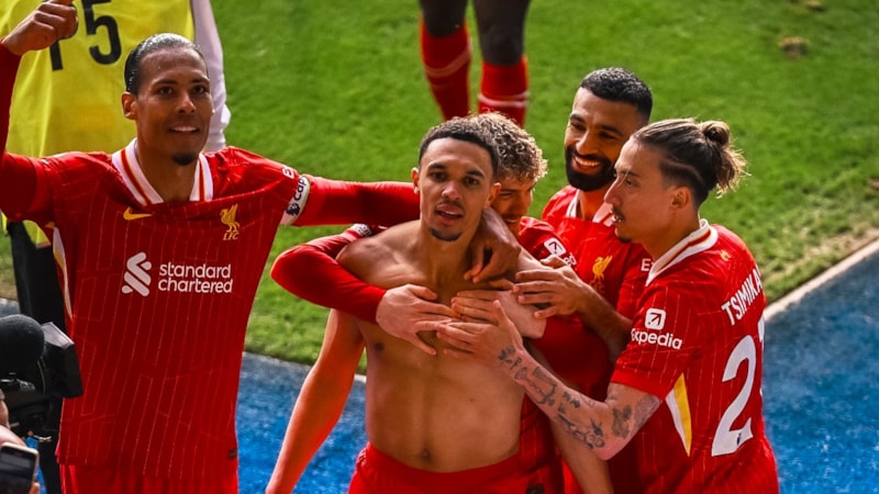 Liverpool kazandı, Leicester City küme düştü