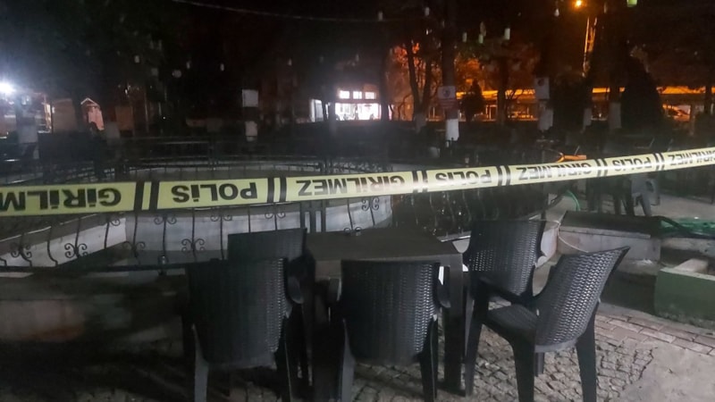 Kırklareli süs havuzunda elektriğe kapıldılar: 1'i çocuk 4 yaralı