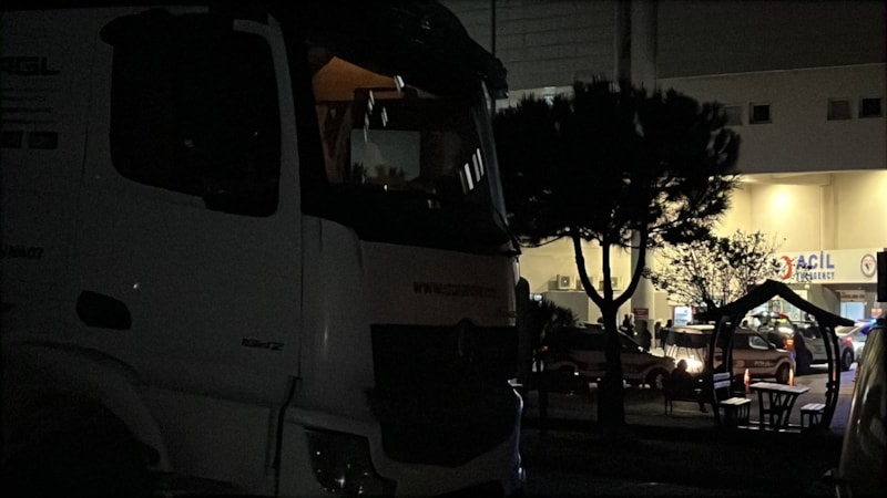 Kocaeli'de tırla hastane otoparkına girdi: Alkollü çıktı