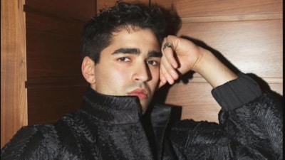 Askere gitmişti! Oyuncu Mert Ramazan Demir'den ilk fotoğraf