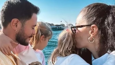 Pelin Akil ve Anıl Altan, kızlarının doğum günü için buluştu