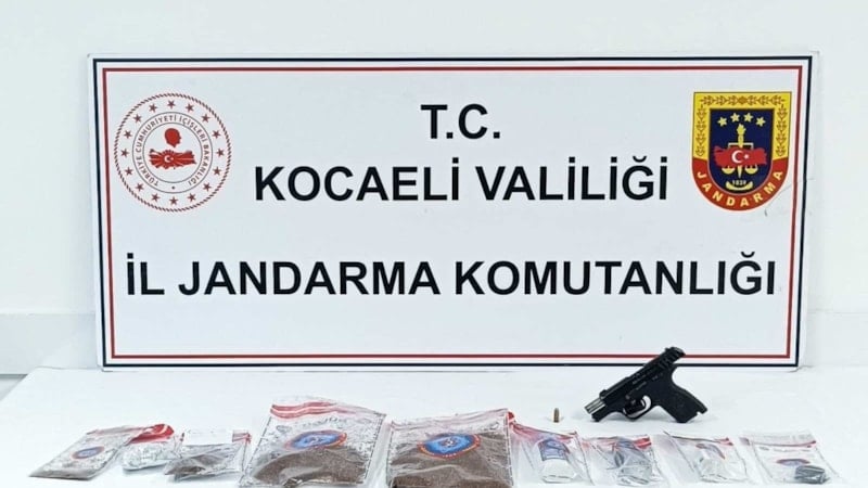 Kocaeli'de evde yapılan aramada uyuşturucu bulundu
