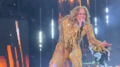 Jennifer Lopez, Suudi Arabistan'da konser verdi