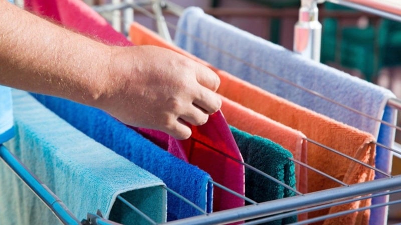 Çoğu kişi bilmiyor! Bu kıyafetleri kurutma makinesine atarsanız…