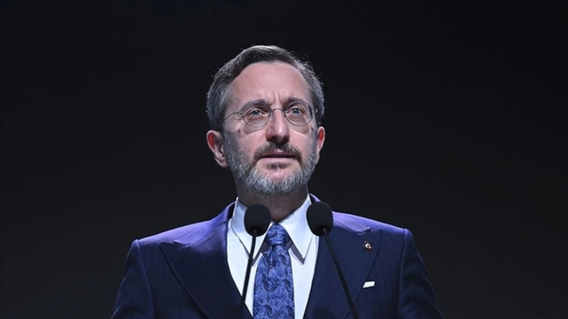 Fahrettin Altun'dan Cumhurbaşkanı Erdoğan'ın diplomasi trafiğine ilişkin paylaşım