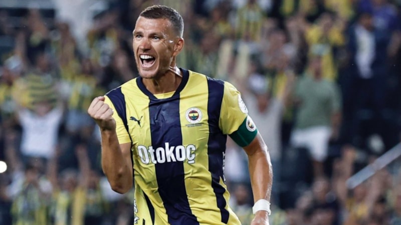 Fenerbahçe'de Edin Dzeko'yla yollar ayrılıyor