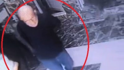 Elazığ'da abdest alan kişinin astığı ceketinin cebinden 29 bin TL'sini çaldı