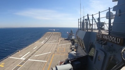 Bayraktar TB3'ün TCG Anadolu testleri sürüyor