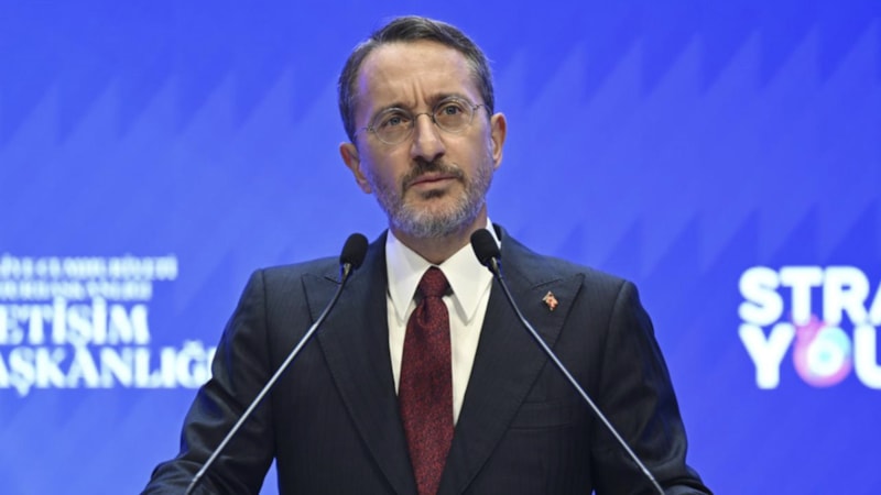Fahrettin Altun'dan 23 Nisan mesajı: Egemenliğin millete ait olduğunun tescilidir