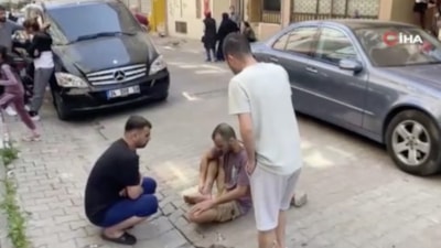 Bahçelievler'de bir kişi depremde balkondan atlayarak yaralandı