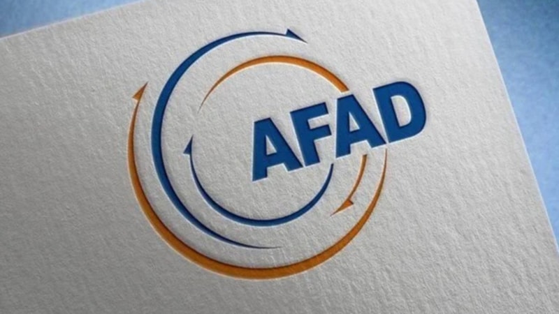 AFAD: Depremde 35 km uzunluğunda 9.5 km genişliğinde hat kırıldı