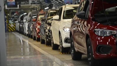 Otomobil devi 48 binden fazla aracı geri çağırdı! İşte sebebi