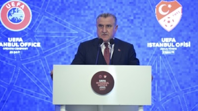 Osman Aşkın Bak: Türkiye spor tesisleriyle, bölgenin parlayan yıldızı