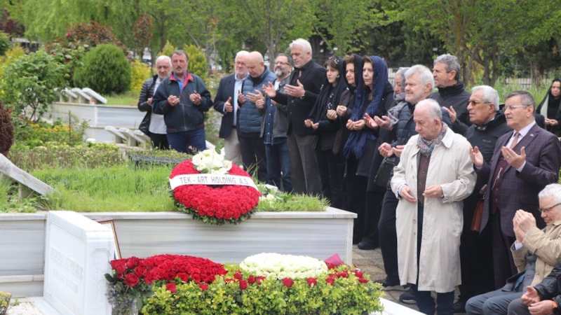 Mehmet Ali Yılmaz, kabri başında anıldı