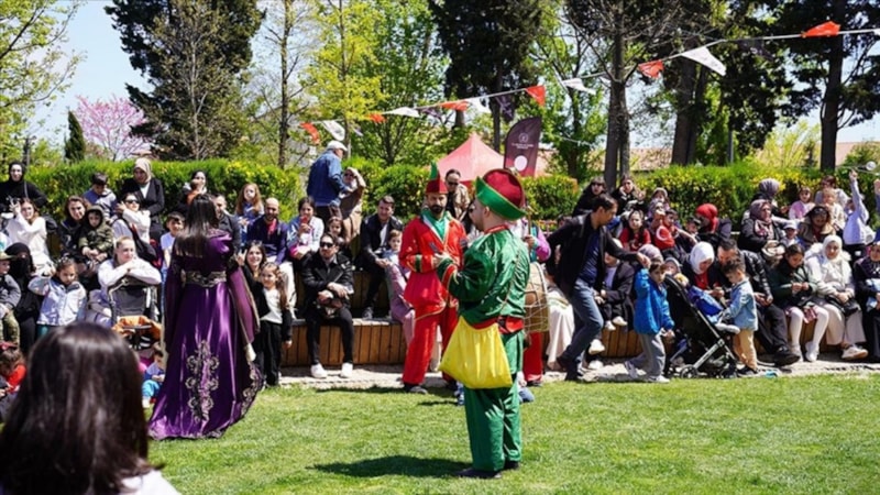 Rami Kütüphanesi, 23 Nisan'da ziyaretçi rekorunu kırdı