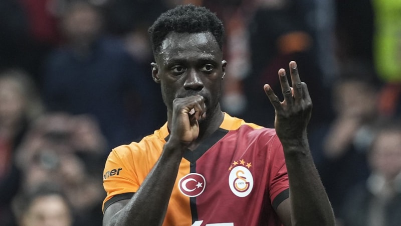 Galatasaray'da Davinson Sanchez kararı