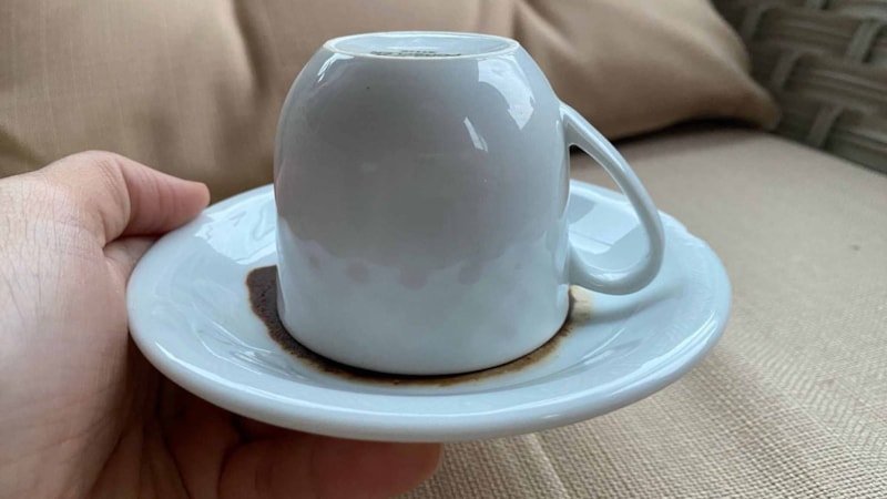 İstanbul'da para karşılığında fal bakana 3 ay hapis cezası