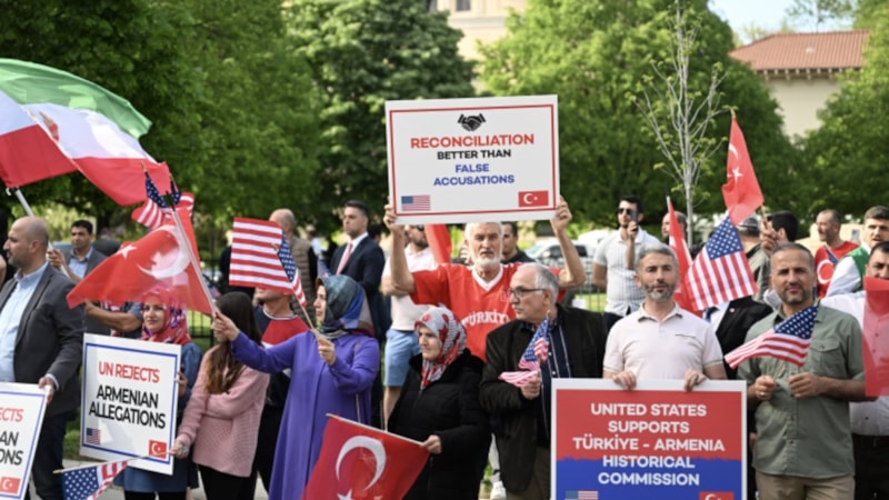 ABD'de 1915 Ermeni iddialarına karşı protesto düzenlendi
